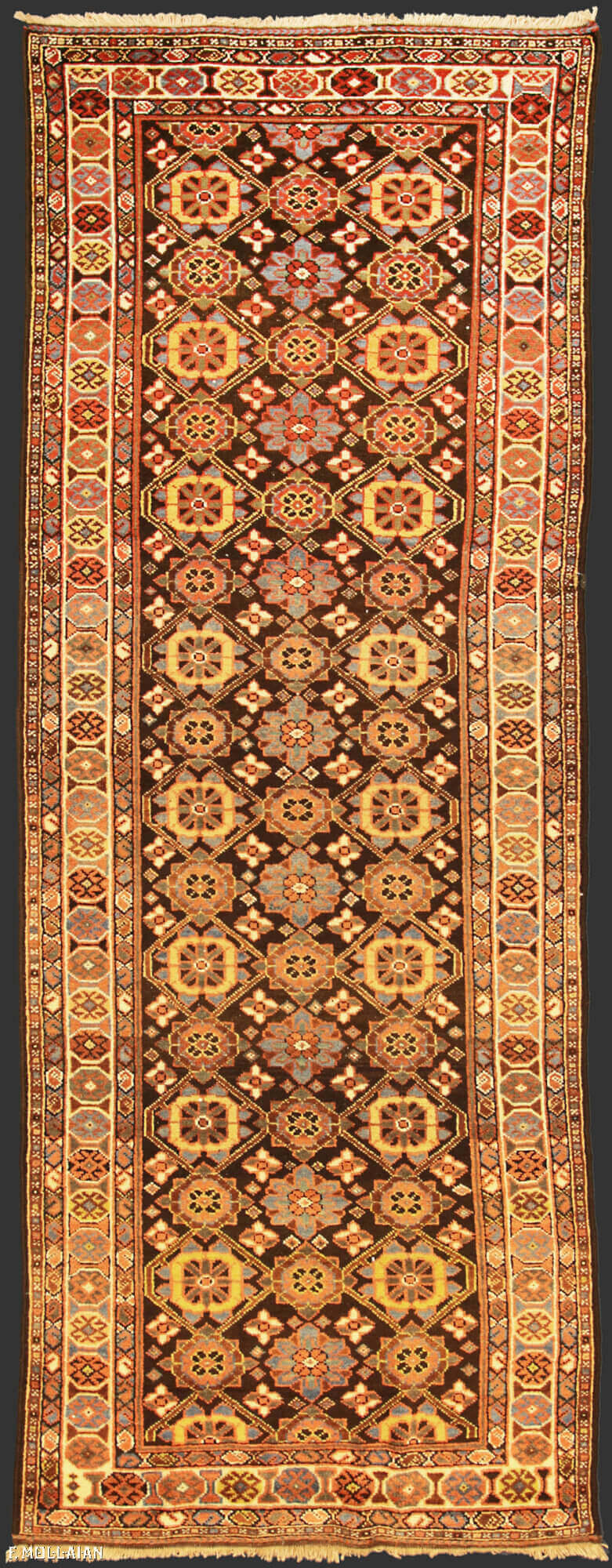 Antique Persian Varamin Rug n°:95931587